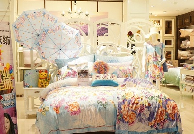 焦點家居 皮革制品，永恒優(yōu)雅與現(xiàn)代設(shè)計的完美融合